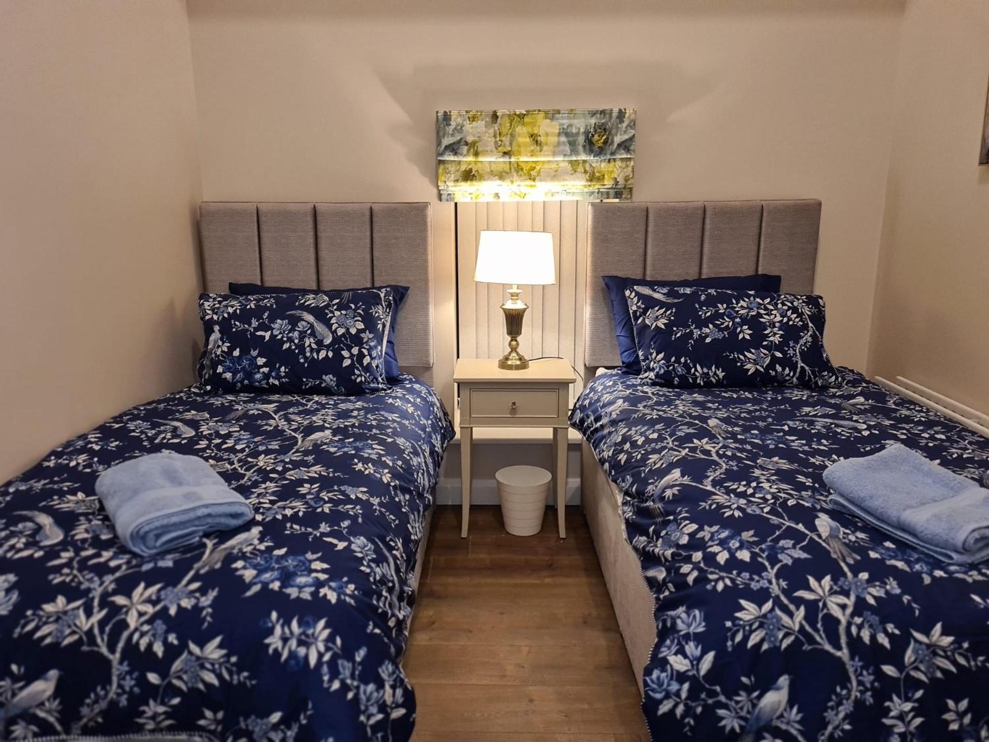 The Manor Guest Accommodation Dungiven מראה חיצוני תמונה